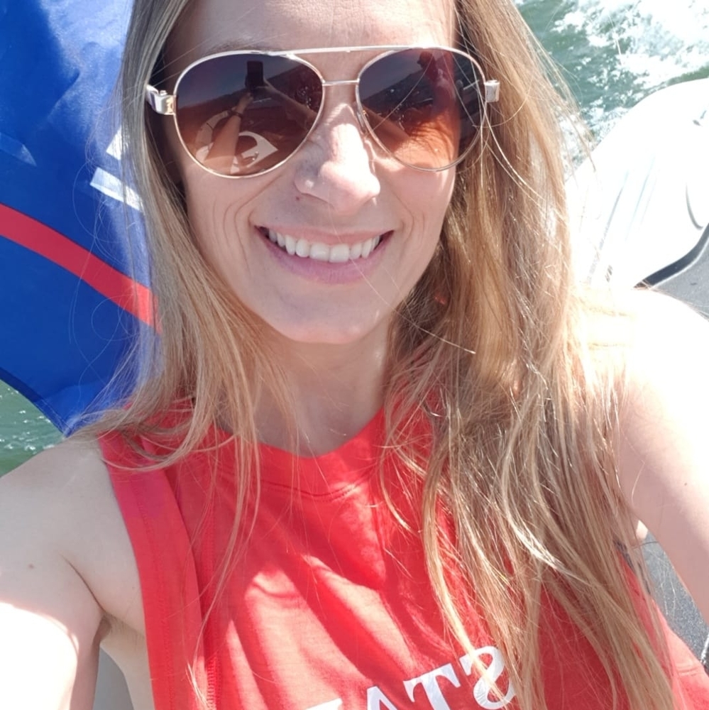 Meet your Posher, Becky